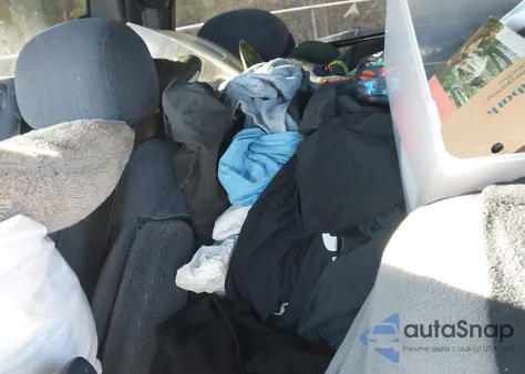 1999 Chevrolet Silverado 1500 Ls from USA, damaged, VIN 2GCEC19T1X1210900